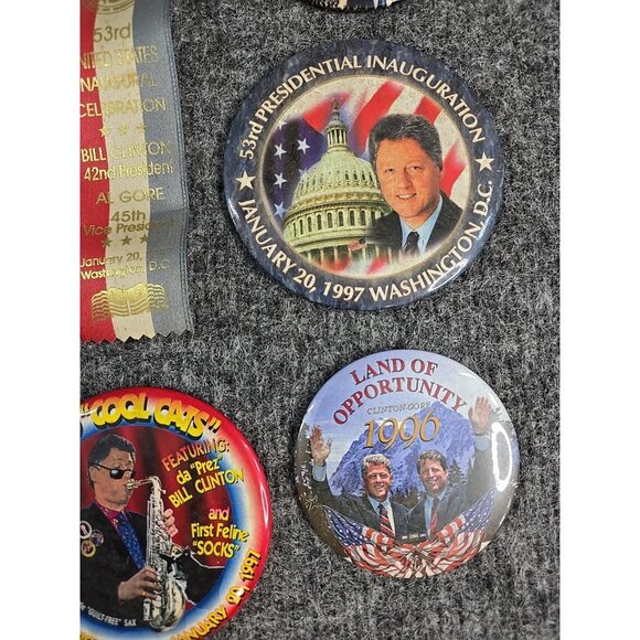 Vintage PRESIDENT BILL CLINTON Pinback Pin Button Badge Lot 90s Democrat - Picture 4 of 8